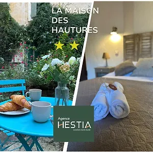  Holiday home La Maison Des Hautures France